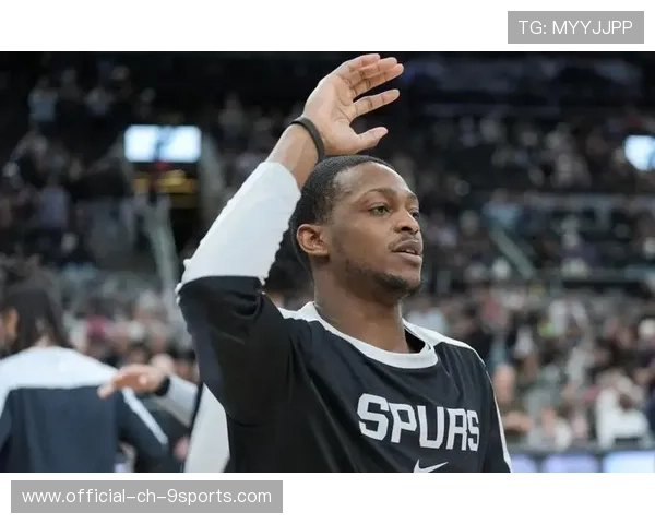 福克斯变向突入禁区，马刺防线连续失位惨